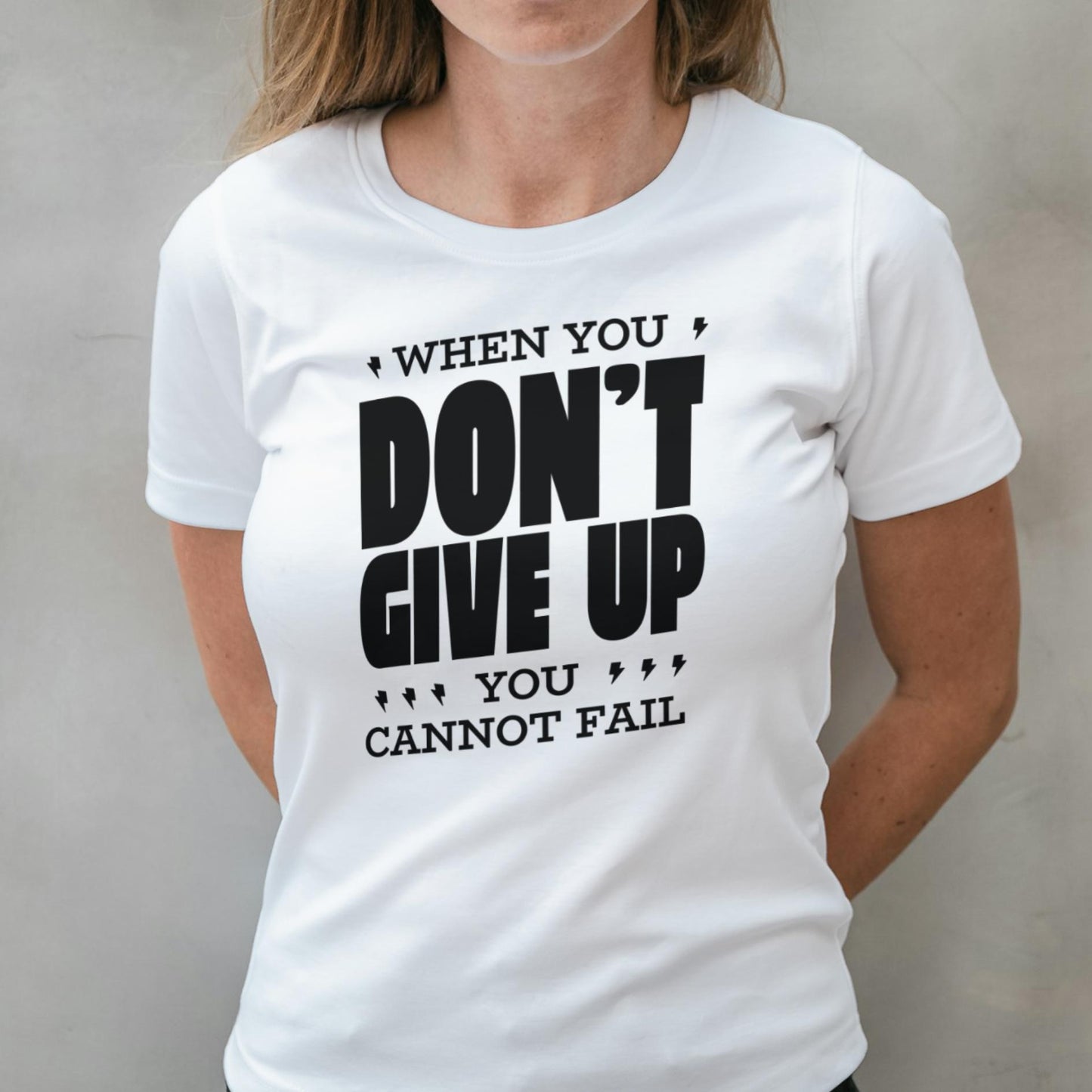 woman wearing dont give up graphic tee