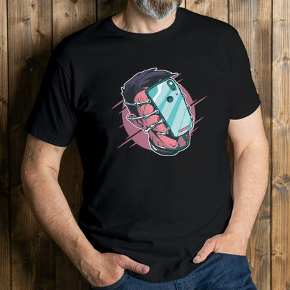 man wearing face hugger graphic tee